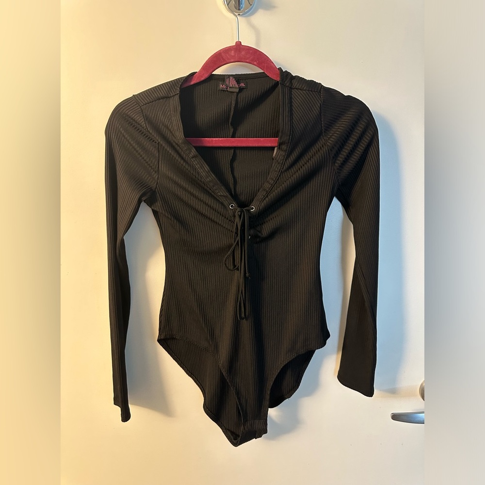 Material Girl - V Shape Long Sleeve with Adjusted Strings to Tie Bodysuit